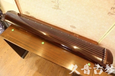 长沙市●久音古琴  ●佳品推荐  [高级演奏级梁鸾式]
